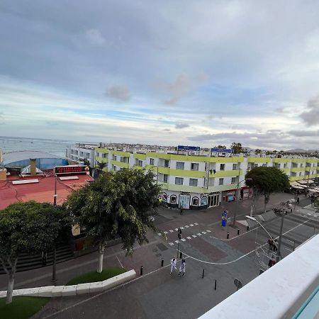 Avenida Central Corralejo Kültér fotó