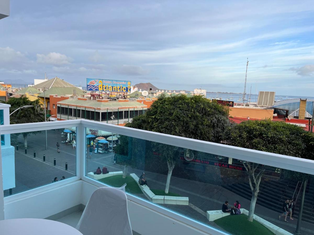 Avenida Central Corralejo Kültér fotó
